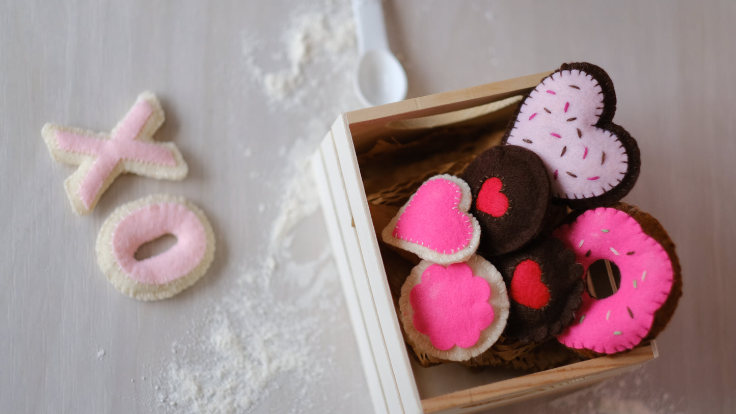 Felt Cookies and Doughnut set for Valentine's Day- Pretend play, Sensory play, Soft Kids Toys, Kids Gift, Small Kids Toys